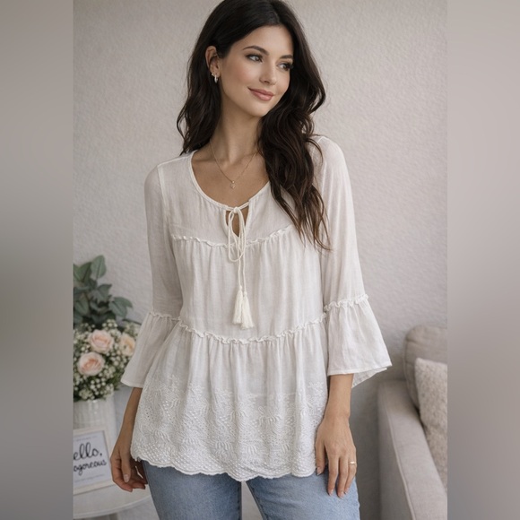 Faherty Tops - NWT Faherty Organic Cotton White Blouse Top Boho Embroidered Sz M